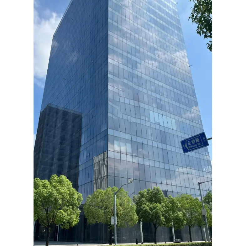 Frameless Curtain Walls